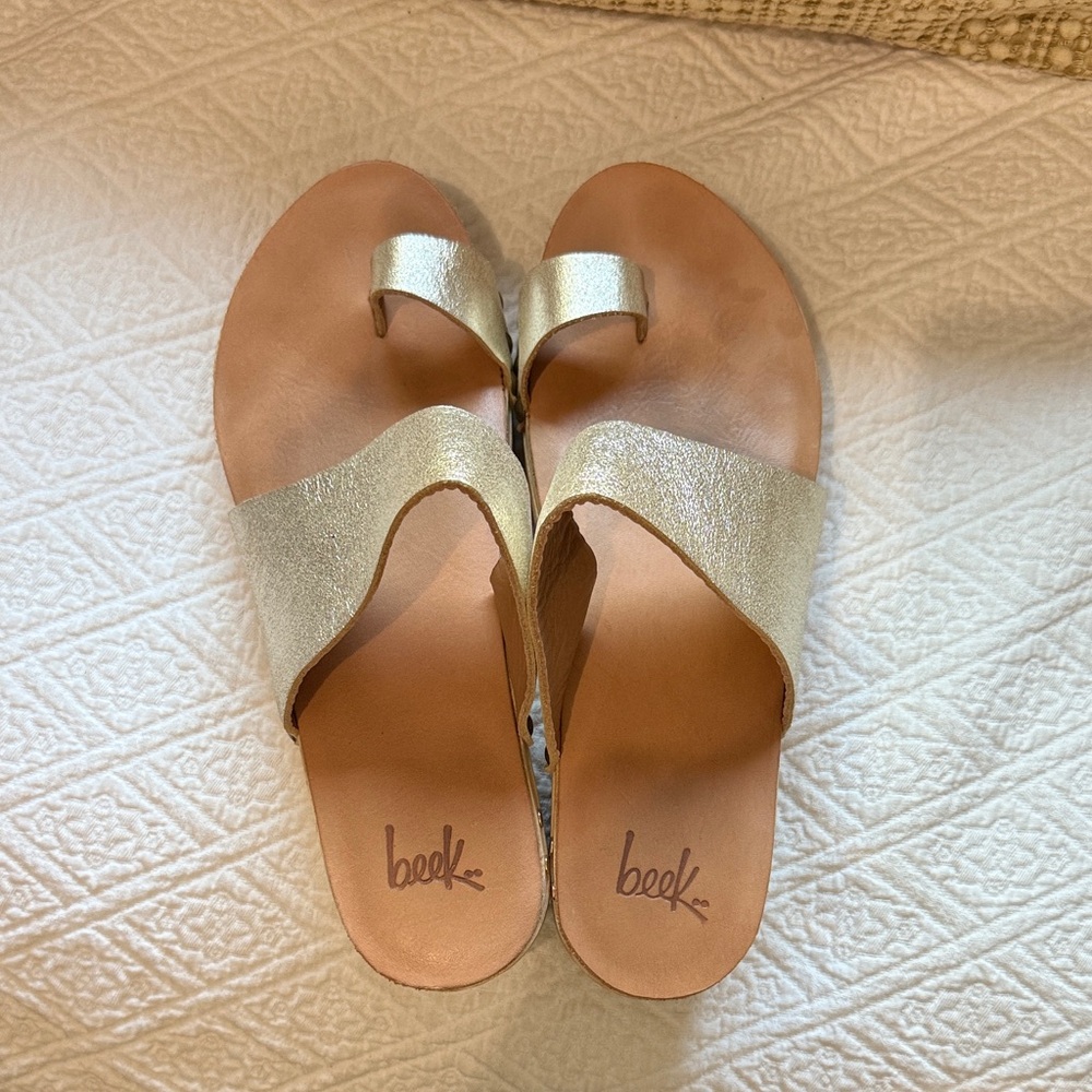 Beek Metallic Gold Women's Sandals